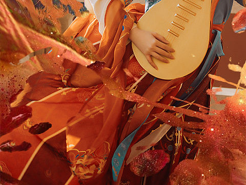 「影色.弦香」  影度回廊清霜色，琵琶香含秋露华。 第