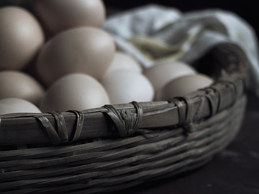 被玩坏的土鸡蛋