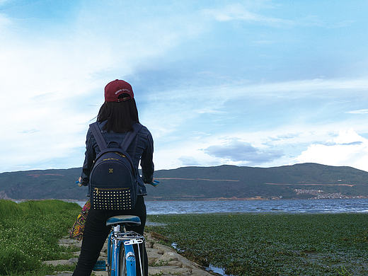 摄影--人物 云南 丽江 姑娘 香格里拉 草原 洱海 湖