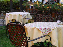 三里屯掃街隨拍（個(gè)人主頁(yè)-ZMTQ2NzI=） - 風(fēng)光攝影 - 站酷設(shè)計(jì)師紫色透明原創(chuàng)素材 - 站酷ZCOOL