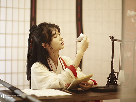 汉服小姐姐