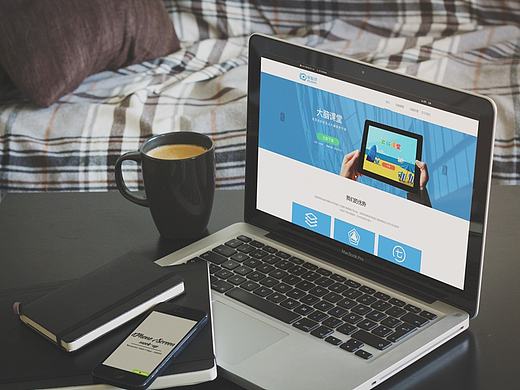 愛智游官網(wǎng)（個(gè)人主頁-ZMTc4MjE2NDQ=） - 企業(yè)官網(wǎng) - 站酷設(shè)計(jì)師夏日蟬鳴原創(chuàng)素材 - 站酷ZCOOL