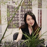 裔华裳的头像