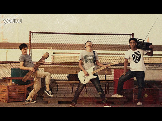 当青春只剩下骚动的轮廓 我们该如何辨别方向 继续前行