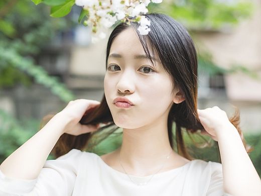 《她夏了夏天》