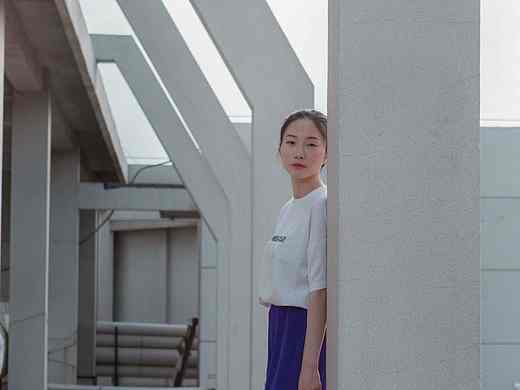 天台倩影