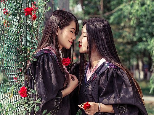 你说:“认识你,成了大学四年最有意义的事。”