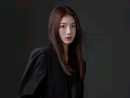 西装girl👧🏻