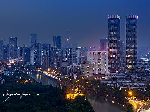 成都古今楼宇