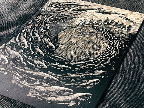 手工定制黑白木刻版画飞鱼