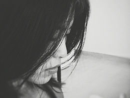 女主