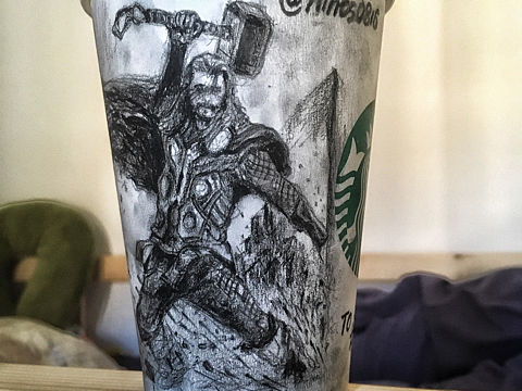 星巴克杯绘-雷神