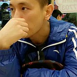 瓶里小石头的头像