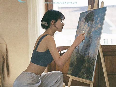 油画中的少女 子涵