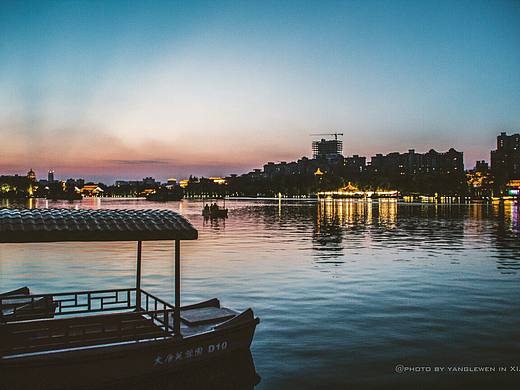 湖色（個人主頁-ZMzE4ODQ1MjQ=） - 風光攝影 - 站酷設(shè)計師樂小咩原創(chuàng)素材 - 站酷ZCOOL