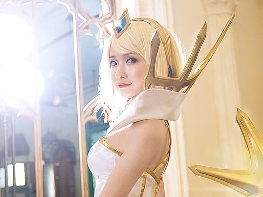 腾讯游戏英雄联盟——大元素使拉克丝cosplay
