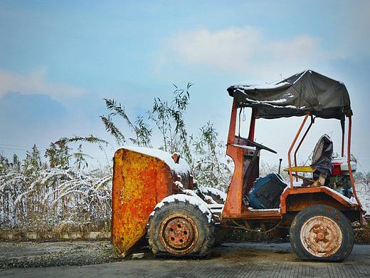 白茫茫的中核动力