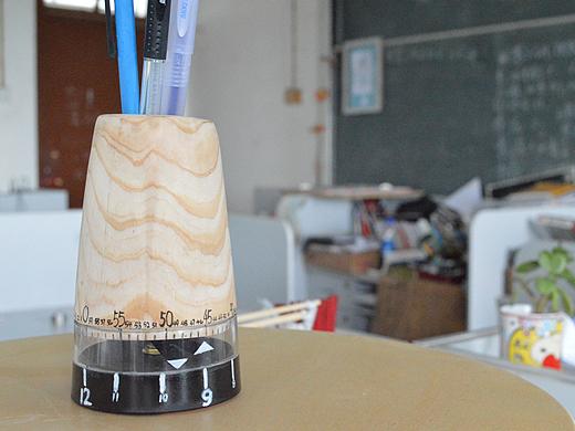 学之渣渣年代--手工--笔筒钟