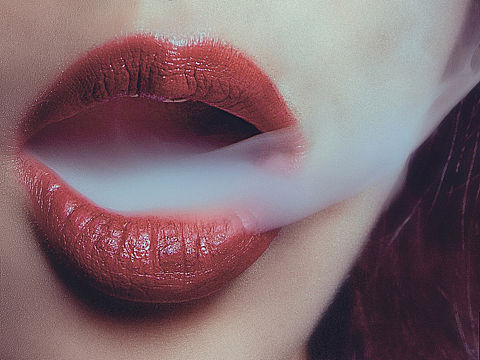 尼古丁（个人主页-ZMTgzNjU0OTI=） - 人像摄影 - 站酷设计师刘夏莱原创素材 - 站酷ZCOOL