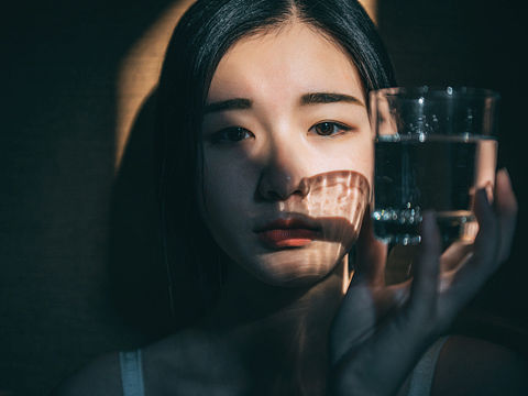 让年华倾其所有，画一个你。