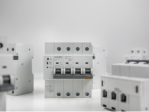 智慧安全断路器