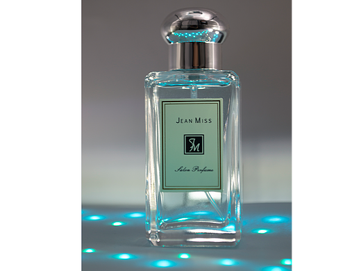 SIANOAU沙龙香水（个人主页-ZNjQxMjU0NjQ=） - 产品摄影 - 站酷设计师Z367503937原创素材 - 站酷ZCOOL