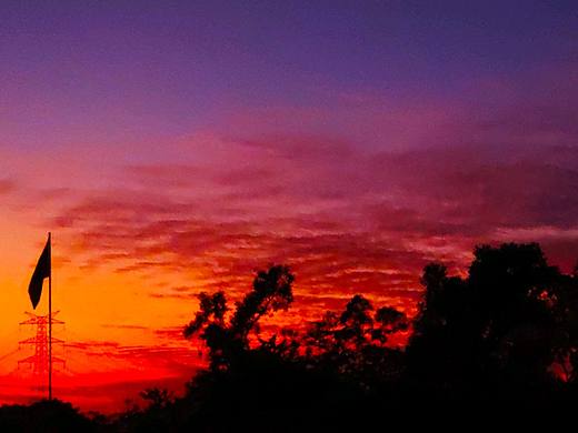 偷偷捕捉晚霞（个人主页-ZNDIyMzcyMDg=） - 风光摄影 - 站酷设计师大明啊原创素材 - 站酷ZCOOL