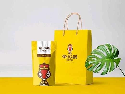 帝亿鹅｜那只戴清朝皇帝帽的鹅，是一家饭店的LOGO！
