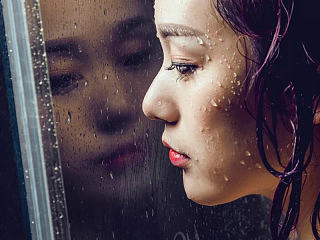 浴室（个人主页-ZNzIxNjI4OA==） - 人像摄影 - 站酷设计师刘夏莱原创素材 - 站酷ZCOOL