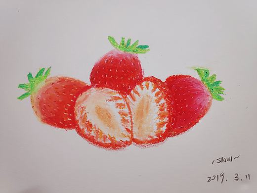 草莓🍓（个人主页-ZMzQxODIzMjg=） - 创作习作 - 站酷设计师绘梦snow原创素材 - 站酷ZCOOL