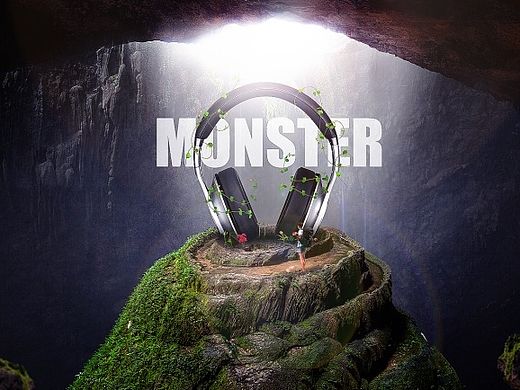 耳机（个人主页-ZMTAwODQxMTY=） - 运营设计 - 站酷设计师李兴旺丶设计原创素材 - 站酷ZCOOL