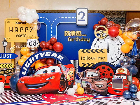 汽车总动员主题｜宝贝2周岁生日布置