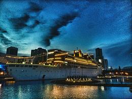 《台风来临前的预感》手机摄影