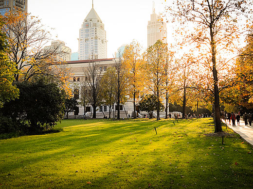 街拍（個人主頁-ZMzMyNTEwMzI=） - 環(huán)境/建筑攝影 - 站酷設(shè)計師思o(jì)r棄原創(chuàng)素材 - 站酷ZCOOL