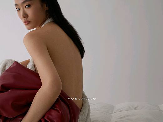 服装片