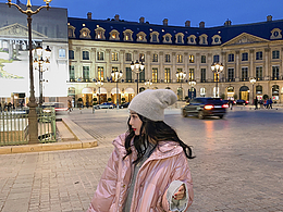 疫情前法国街道的手机网红风拍摄