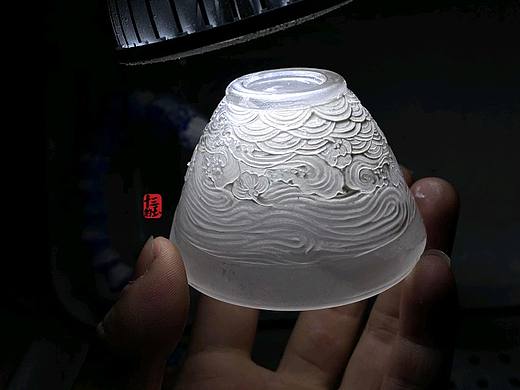 落花流水·梅瑛纹水晶盏