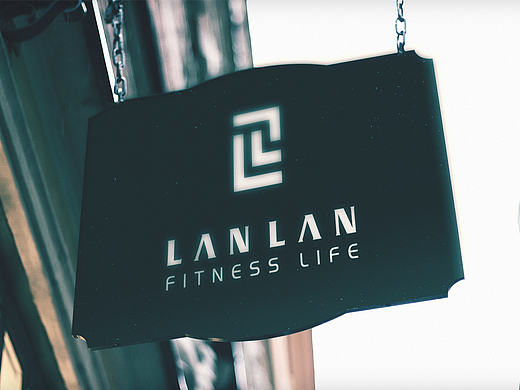 运动服饰品牌LOGO+名片+吊牌设计:LANLAN