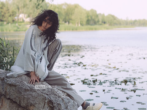 帅气的小哥哥外景人像修图（个人主页-ZMzY4NjcxMzY=） - 修图/后期 - 站酷设计师小琳同学原创素材 - 站酷ZCOOL