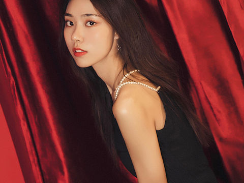 灯光再亮 也抱不住你