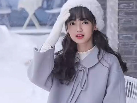 久儿ZHC换装歌曲MV（个人主页-ZNTY5MDYwODQ=） - 时尚/艺术摄影 - 站酷设计师ZHC荆棘艺原创素材 - 站酷ZCOOL