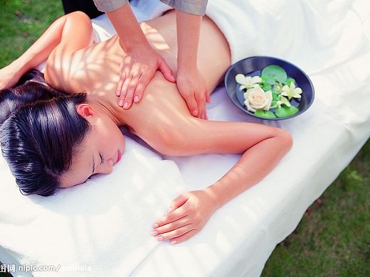 易美佳人-美容师端（个人主页-ZMTMzMjIyODQ=） - 移动端网页 - 站酷设计师yangyuli原创素材 - 站酷ZCOOL