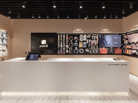 pack all品牌线下店