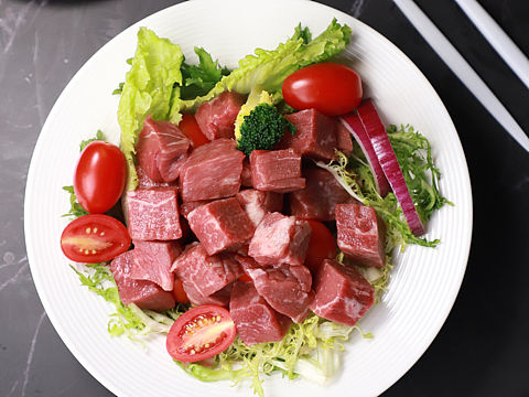 產(chǎn)品實拍：被逼做菜系列。（個人主頁-ZNDI5MzI5MDg=） - 產(chǎn)品攝影 - 站酷設計師GNITEEY原創(chuàng)素材 - 站酷ZCOOL