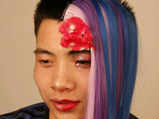 靈魂得不到慰藉（個(gè)人主頁(yè)-ZMTU1MTkwMDA=） - 人像攝影 - 站酷設(shè)計(jì)師研一原創(chuàng)素材 - 站酷ZCOOL