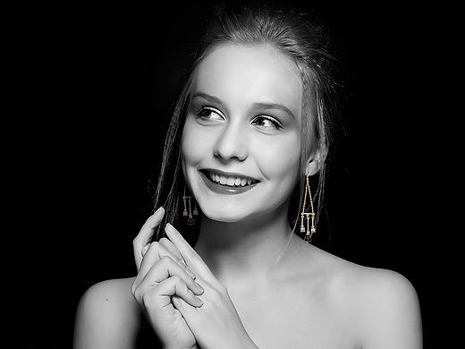 飾品banner（個(gè)人主頁-ZMTc5NDg4ODg=） - 運(yùn)營設(shè)計(jì) - 站酷設(shè)計(jì)師渡日原創(chuàng)素材 - 站酷ZCOOL