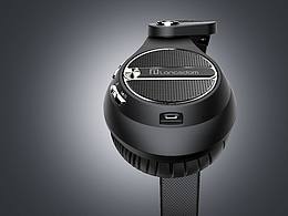 頭戴藍(lán)牙耳機(jī)