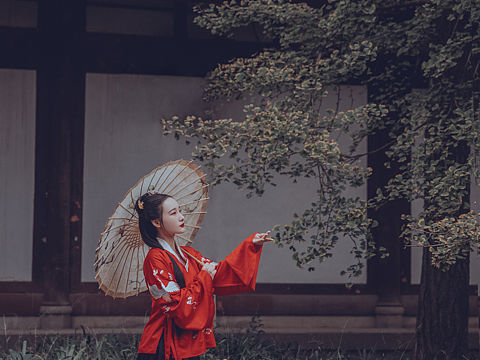 偶成（个人主页-ZMzE2Njc0MDQ=） - 人像摄影 - 站酷设计师阿秋Aqiu原创素材 - 站酷ZCOOL