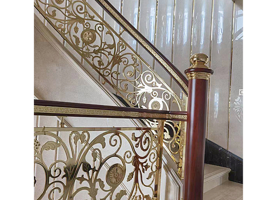 酒店玫瑰金铜楼梯护栏雕花款式让我很钟意