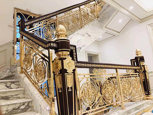 别墅护栏K金纯铜楼梯质感